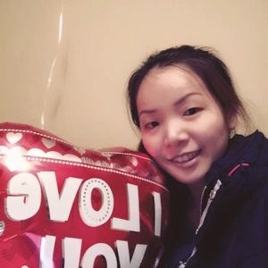 Meet your Posher, Eva